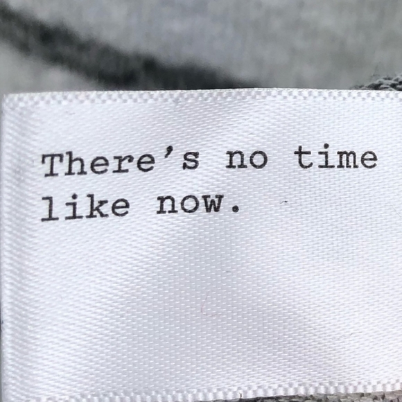 A New Day Women's White and Gray Striped V Neck Long Sleeve Sweater Size XL - Picture 12 of 12